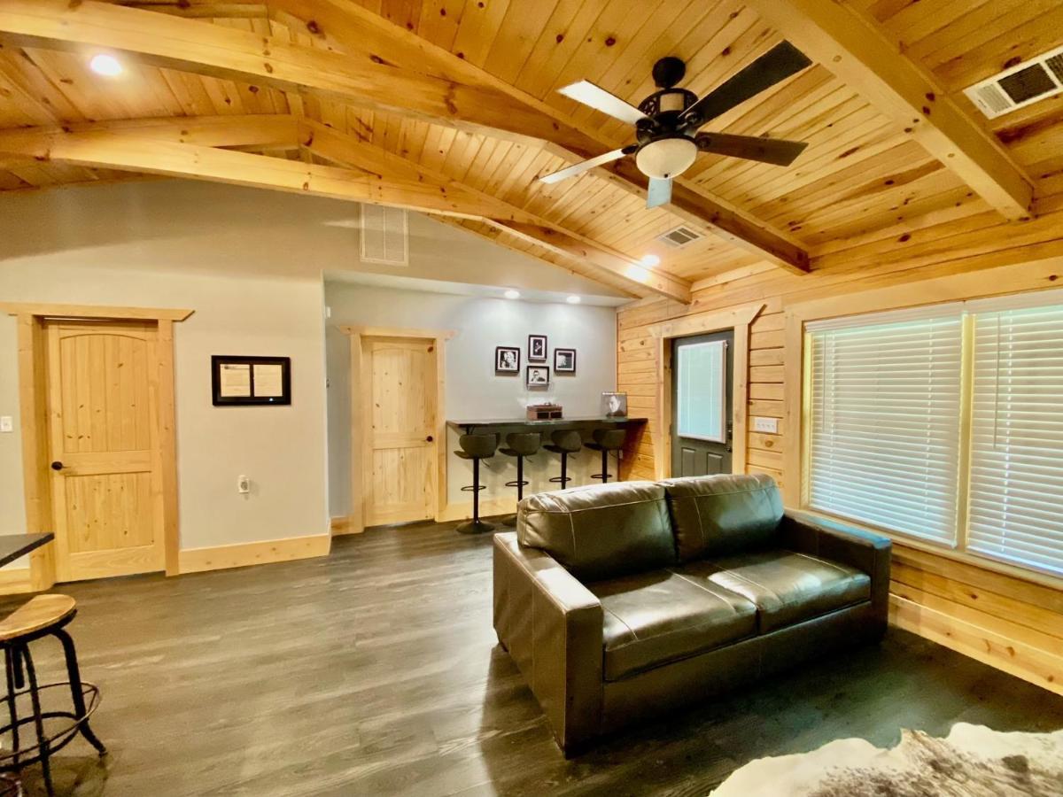 Cabin At Chitt'S Creek Emory Экстерьер фото